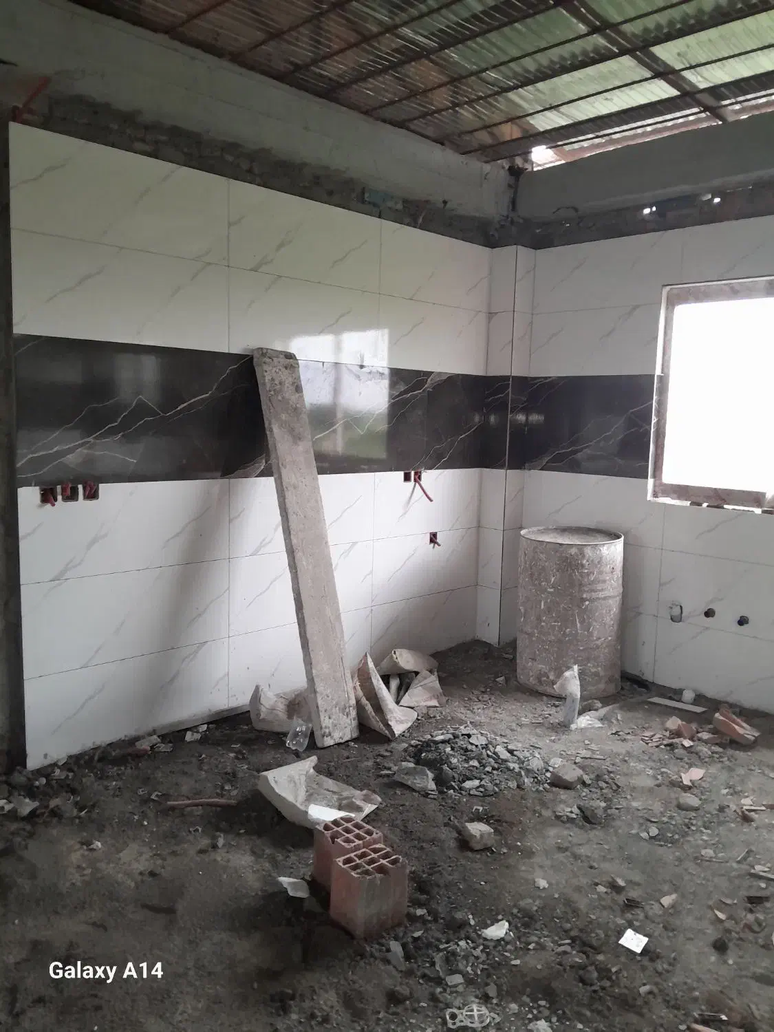 تخریب وکاشیکاری|خدمات پیشه و مهارت|بندر گز, |دیوار