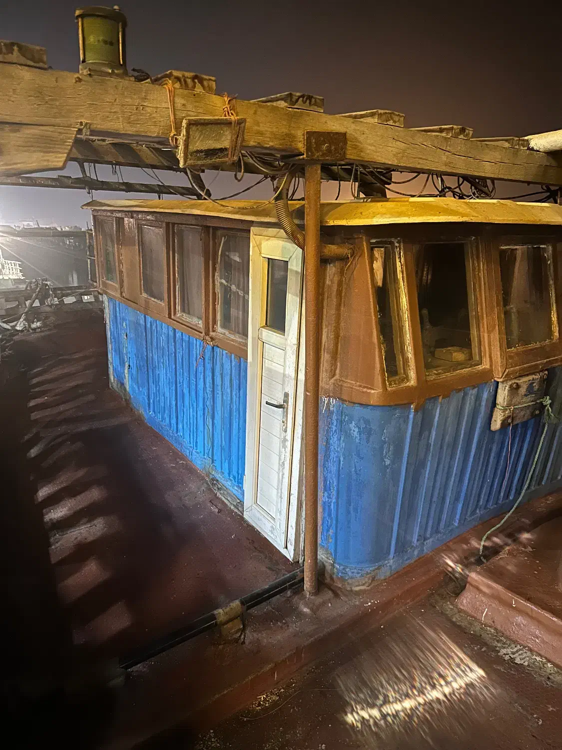 قمباره لنج|قایق و سایر وسایل نقلیه|بندر گناوه, |دیوار