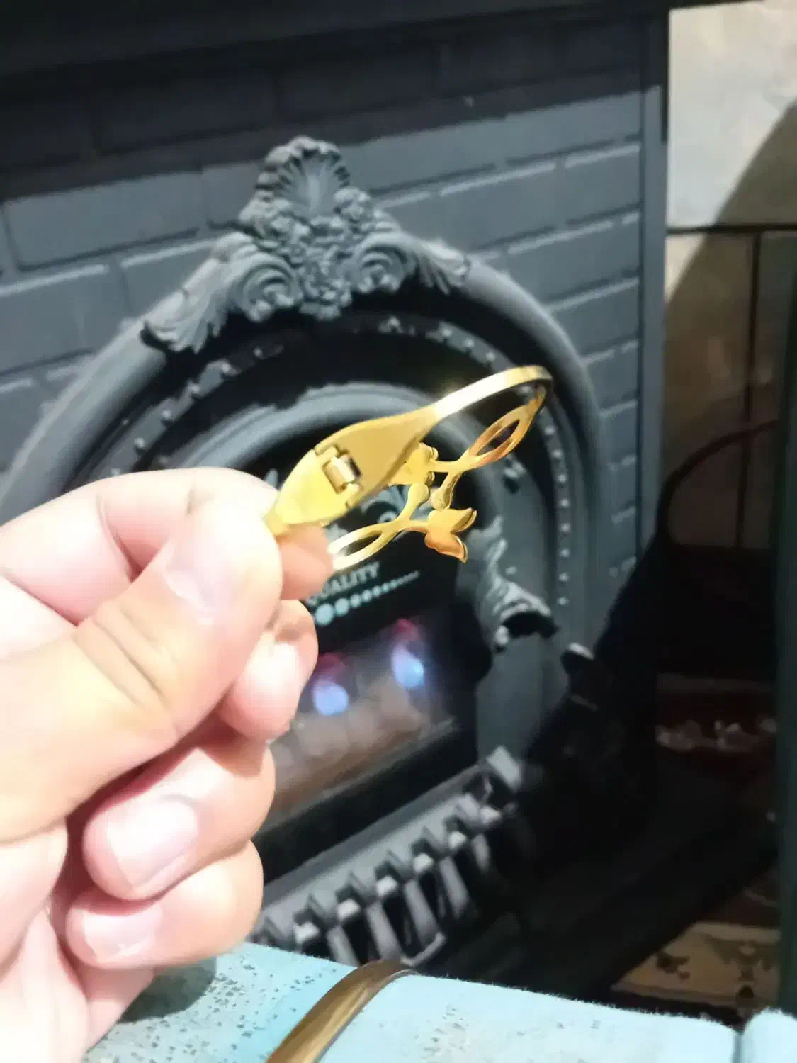 بنگل طرح دار رنگ ثابت|بدلیجات|گنبد کاووس, |دیوار