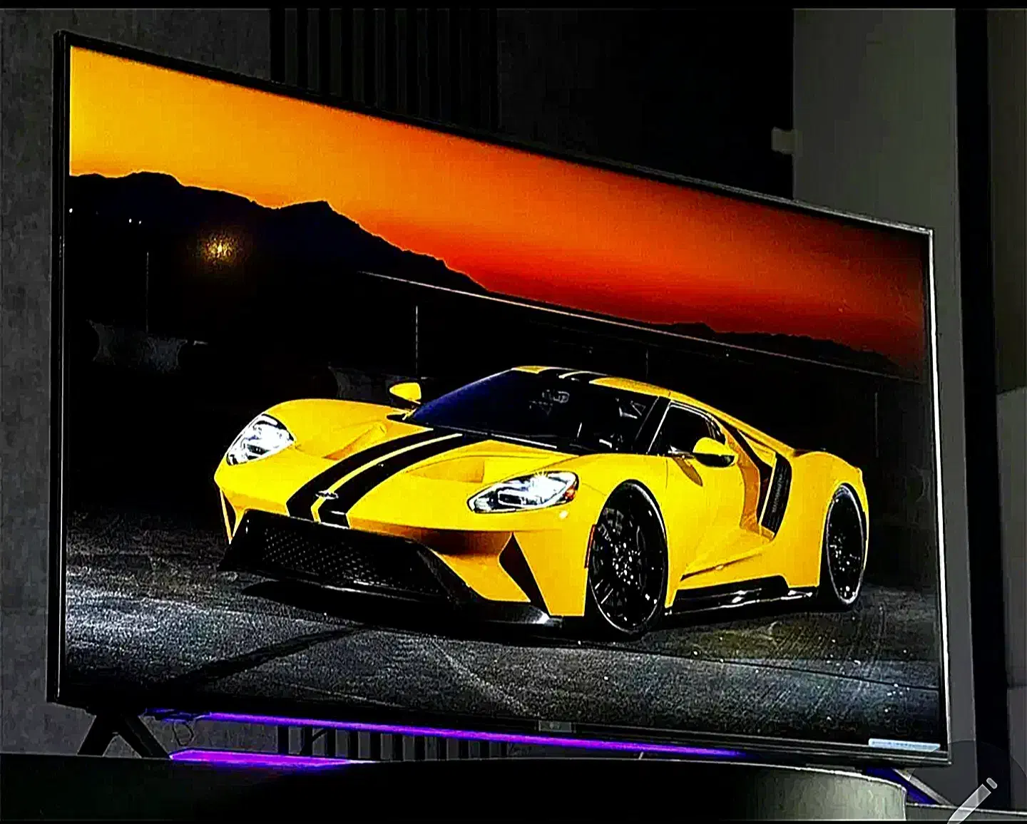 تلوزیون اقتصادی بسیار باکیفیت۲۰۲۵ الجی سری۸ ua8500|تلویزیون و پروژکتور|کاشمر, |دیوار