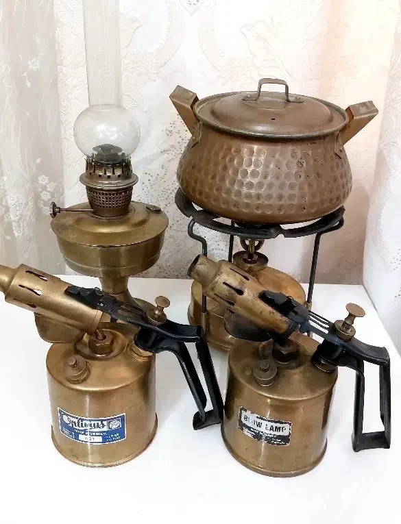 خوراک پزی قدیمی|کلکسیون اشیاء عتیقه|شهریار, شهرک وائین|دیوار