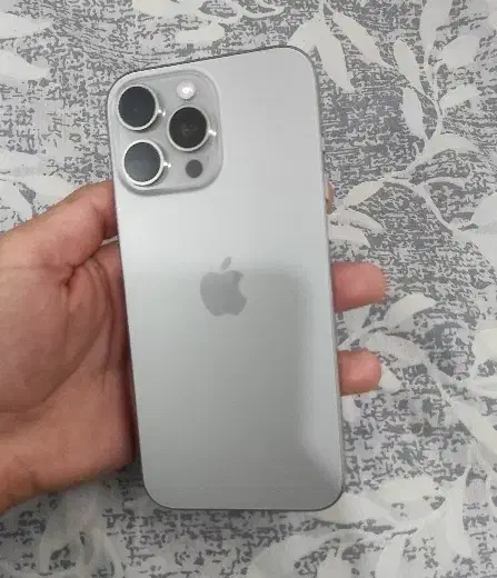 iphone 16 pro max ایفون 16 پرو مکس|موبایل|اصفهان, احمدآباد|دیوار