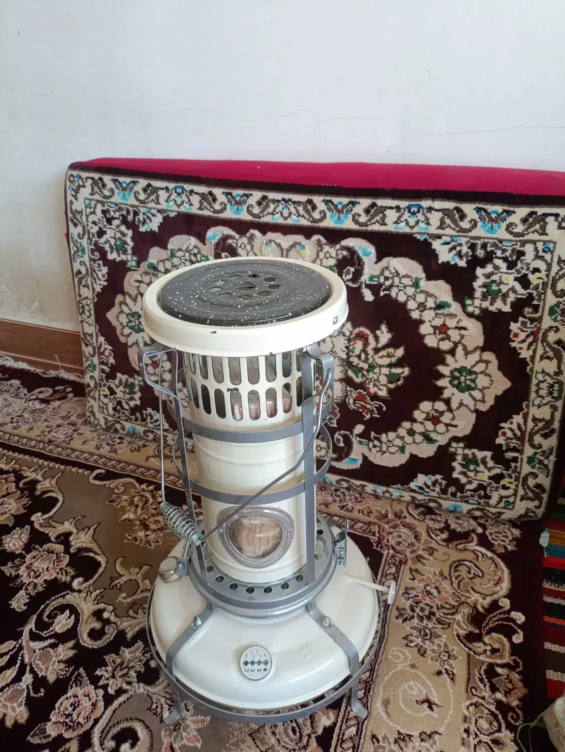 بخاری نفتی|بخاری، هیتر، شومینه|گنبد کاووس, |دیوار