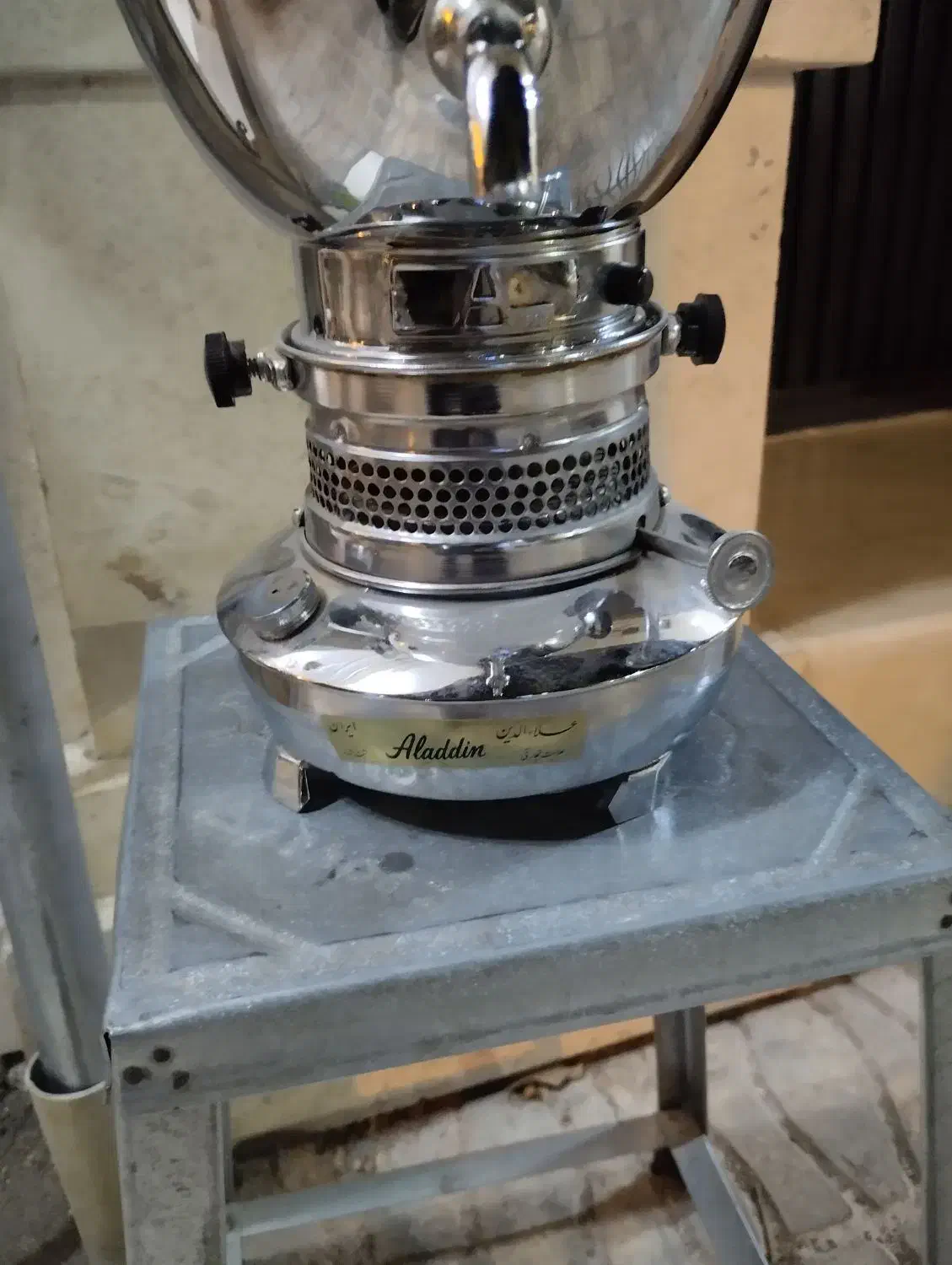 سماور نفتی علاالدین|کلکسیون اشیاء عتیقه|اردستان, |دیوار