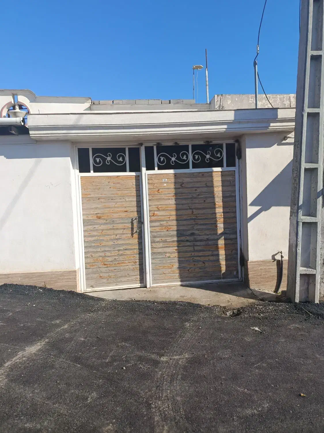 درب حیاطی ویلایی|مصالح و تجهیزات ساختمان|مینودشت, |دیوار