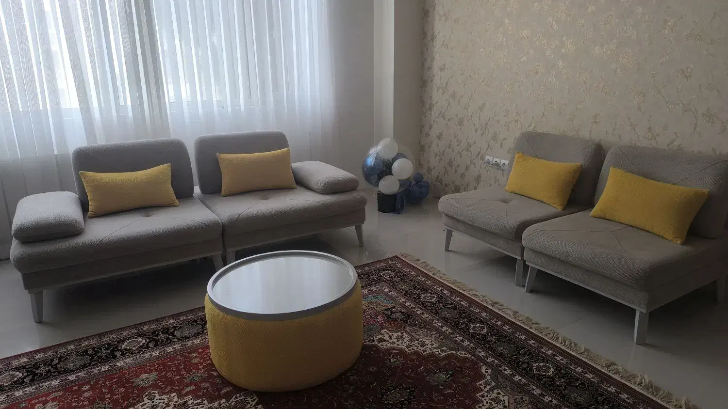 مبلمان جلو تی وی|مبلمان خانگی و میز عسلی|کرمانشاه, |دیوار