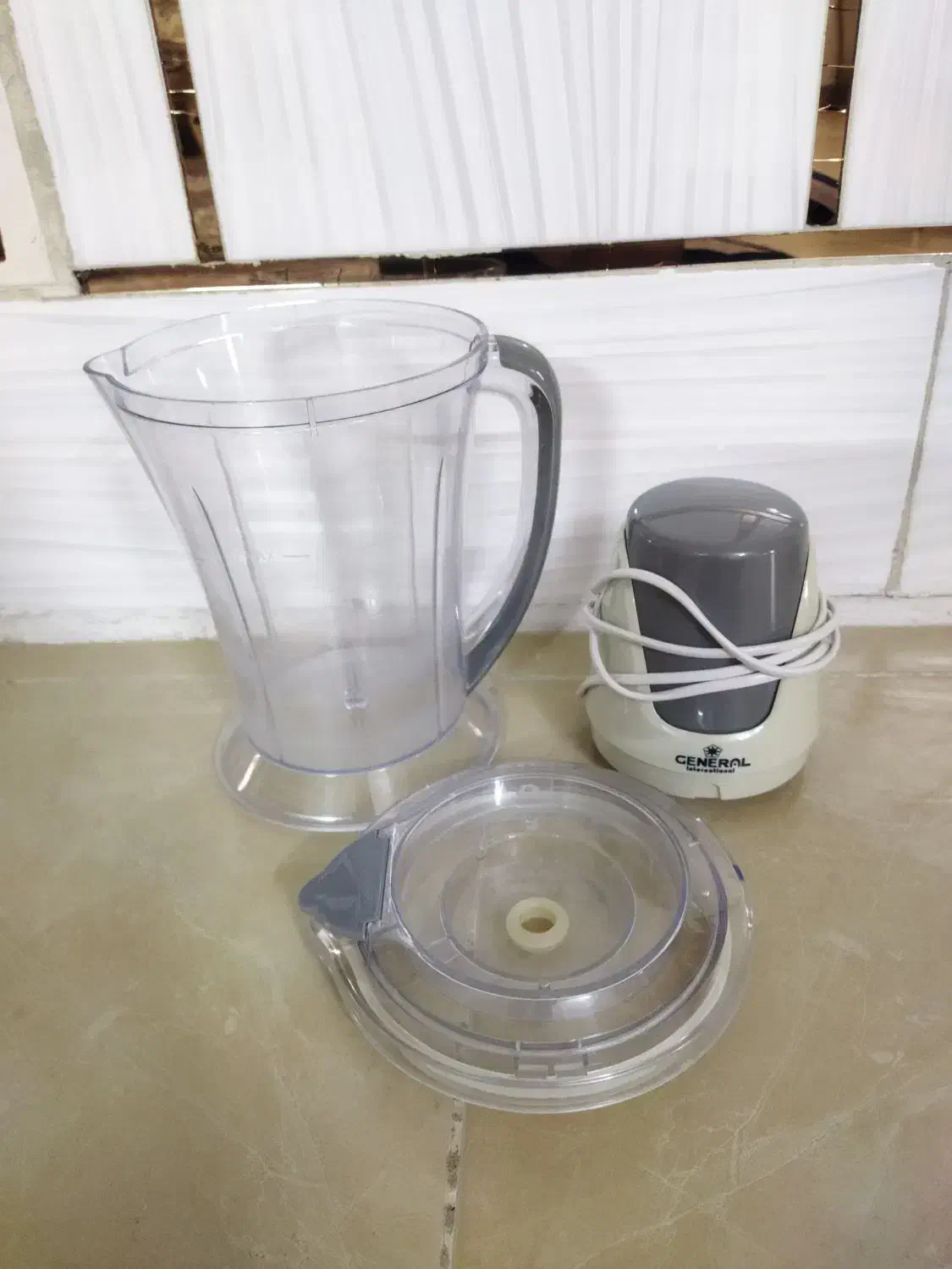 وسایل خردکن|خردکن، آسیاب، غذاساز|بروجرد, |دیوار