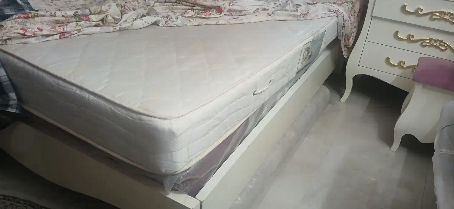 تشک دونفره|تشک تختخواب|کاشان, ترک آباد|دیوار