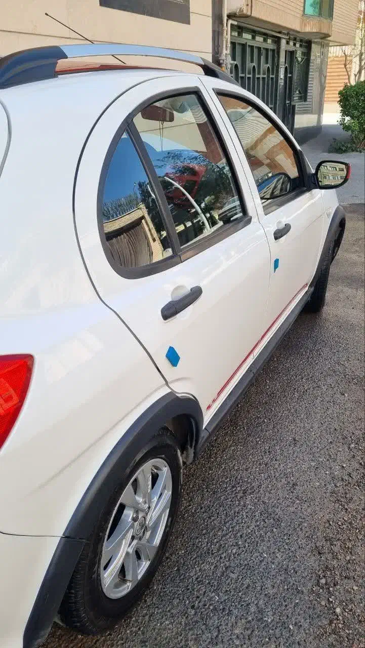 کوئیک1403|خودرو سواری و وانت|اصفهان, برازنده|دیوار