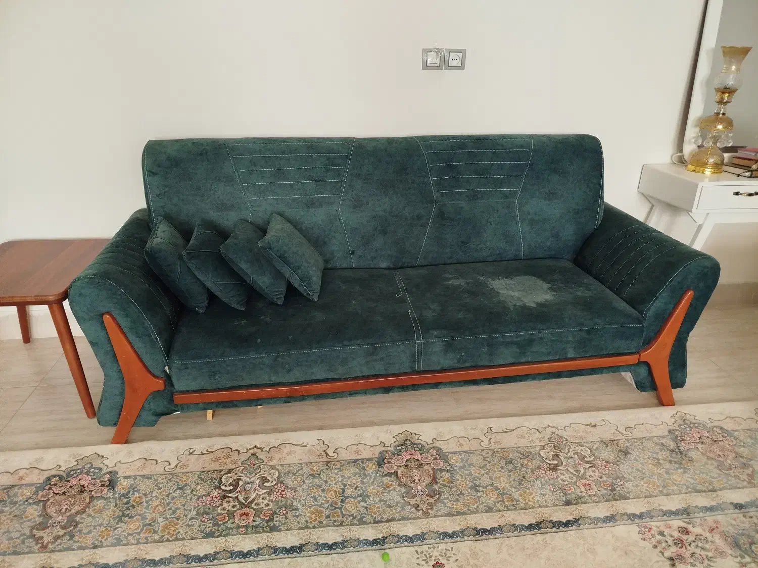 مبلمان کلاسیک|مبلمان خانگی و میز عسلی|گلپایگان, |دیوار