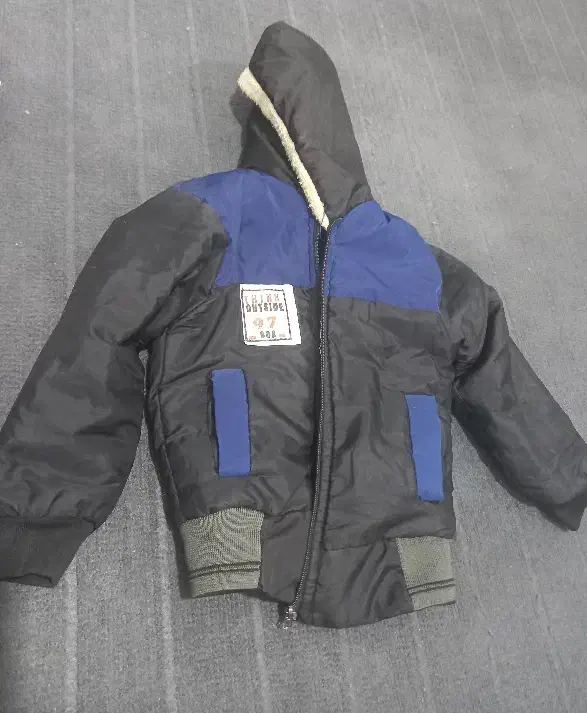 کاپشن پسرانه|کفش و لباس بچه|کرمانشاه, |دیوار