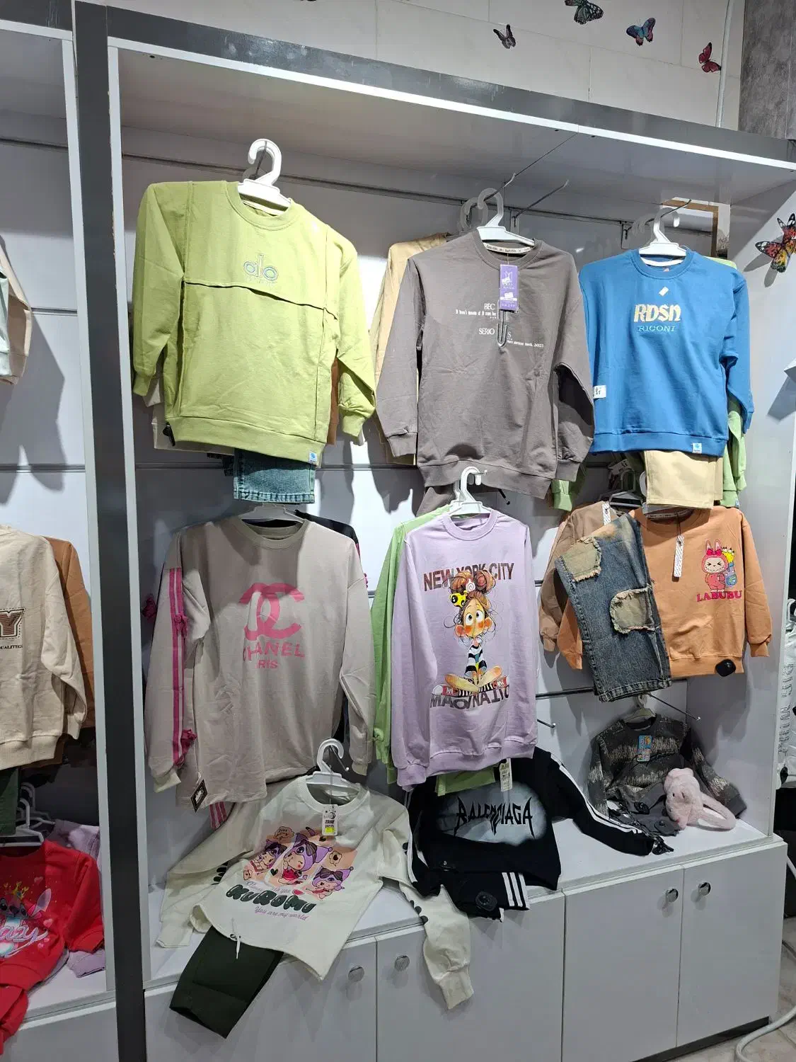 بوتیک کودک روشا|کفش و لباس بچه|مرودشت, ابوذر جنوبی|دیوار