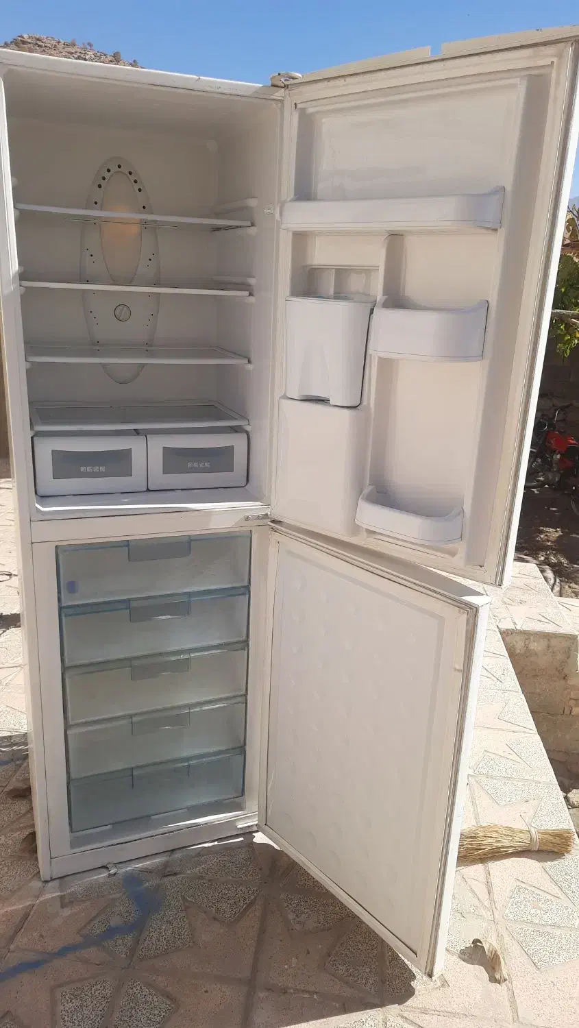 یخچال بدون برفک الکترو استیل|یخچال و فریزر|لردگان, |دیوار