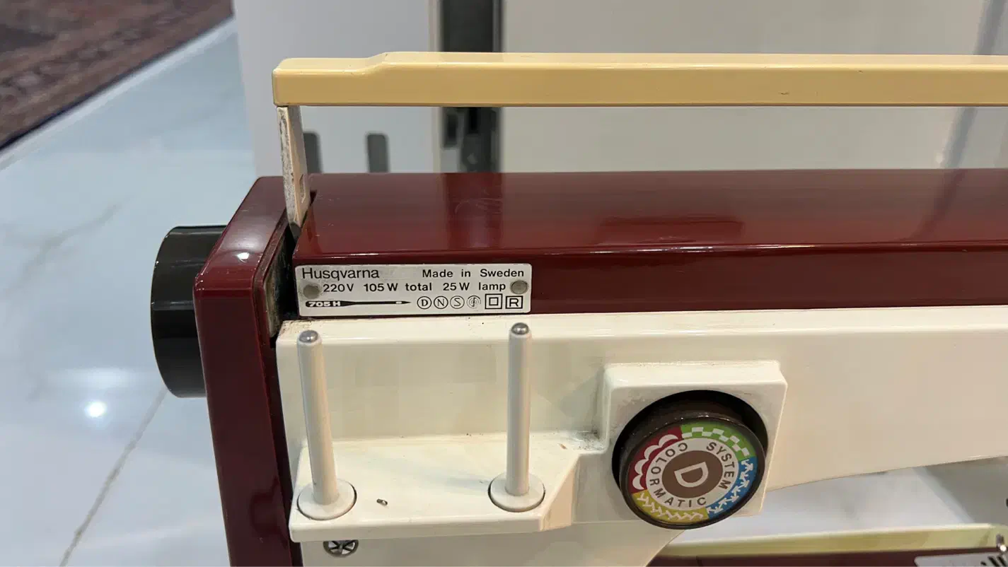 چرخ خیاطی هسکوارنا سوئدی|چرخ خیاطی و ریسندگی|تهران, نارمک|دیوار