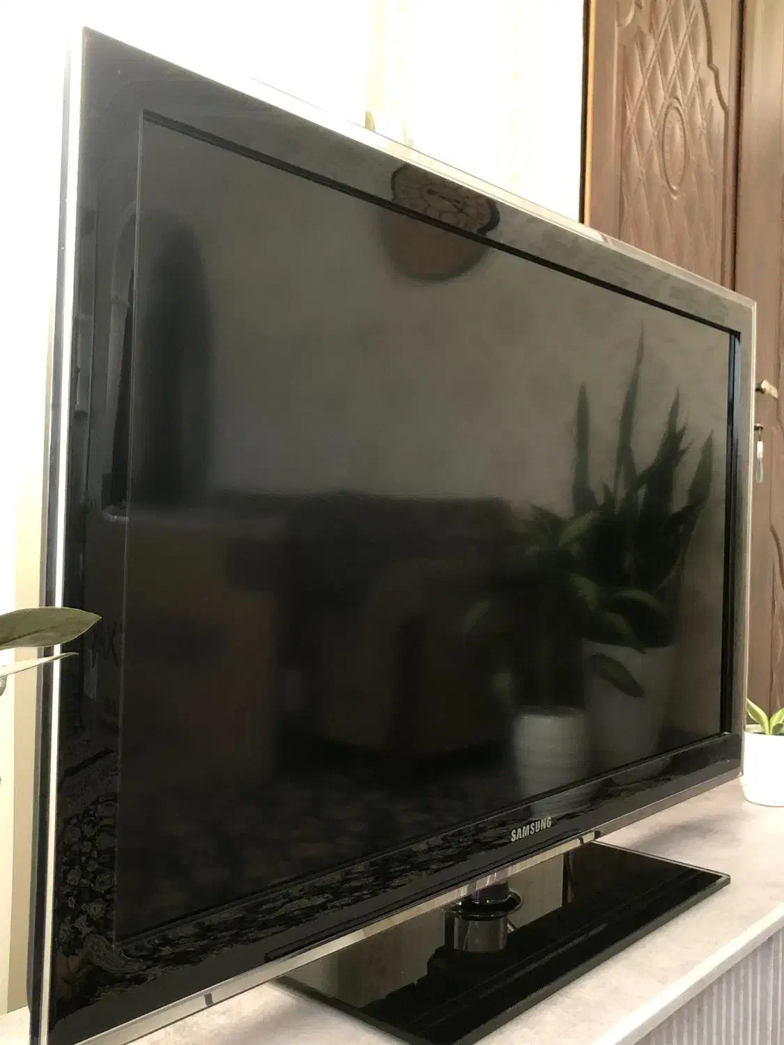 تلوزیون سامسونگ 42 اینج|تلویزیون و پروژکتور|رضوانشهر, |دیوار