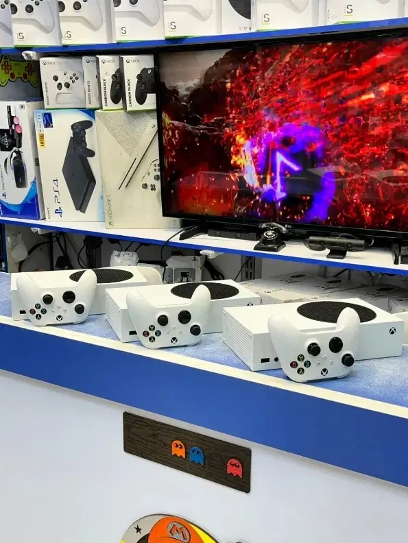 خریدوفروش XBOX series s/آکبندوکارکرده/سری اس اقساط|کنسول، بازی ویدئویی و آنلاین|اصفهان, قلعه طبره|دیوار