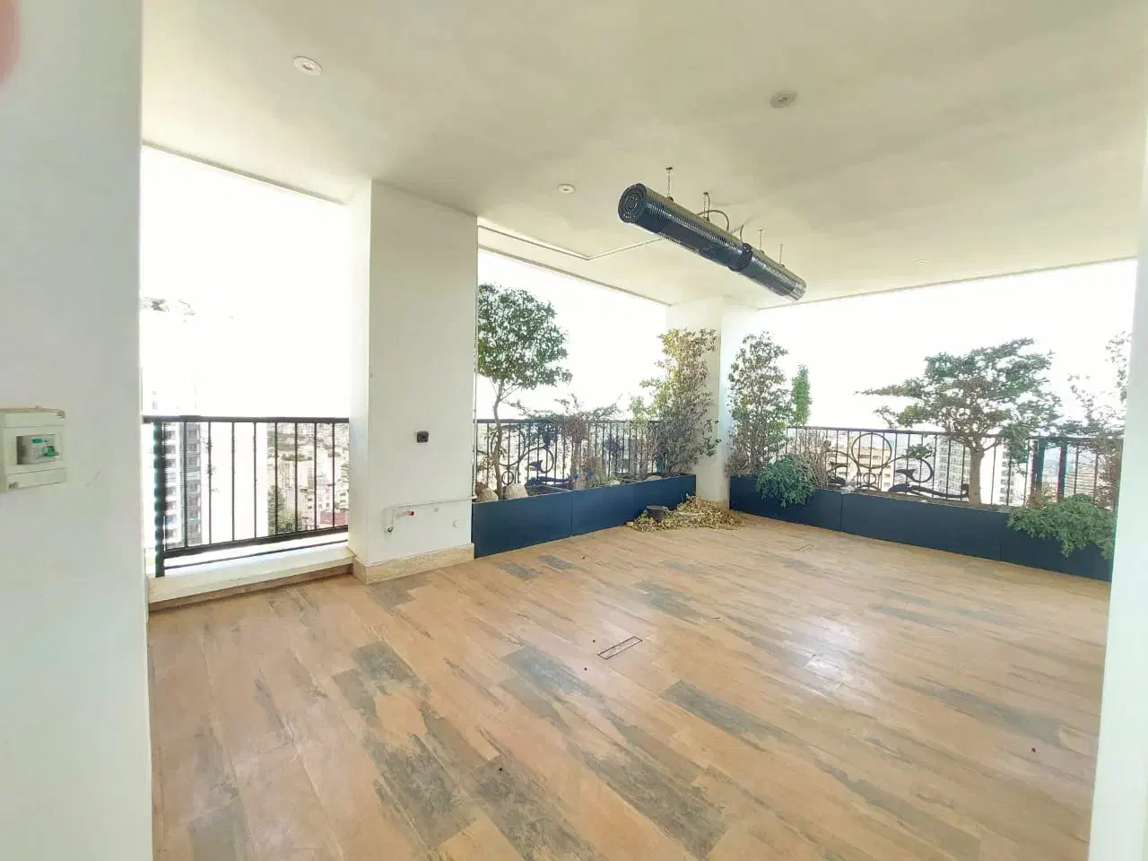 فرشته ۴۵۰ متر پنت هوس فول مشاعات