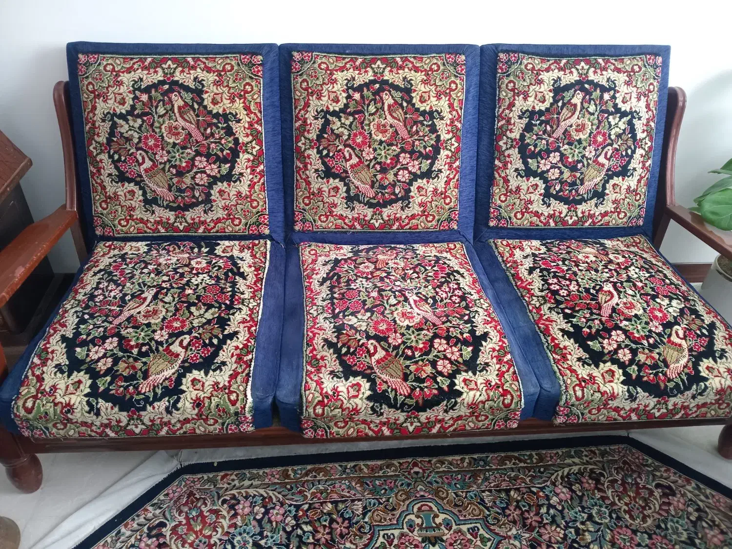 یکدست مبل قالی ماشینی و گاز شومینه ایی|مبلمان خانگی و میز عسلی|هشتگرد, فاز ۷ مهستان|دیوار