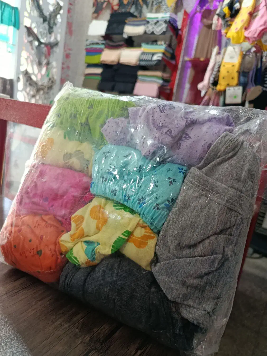 شورت نخی زنانه|لباس|شیروان (خراسان), |دیوار