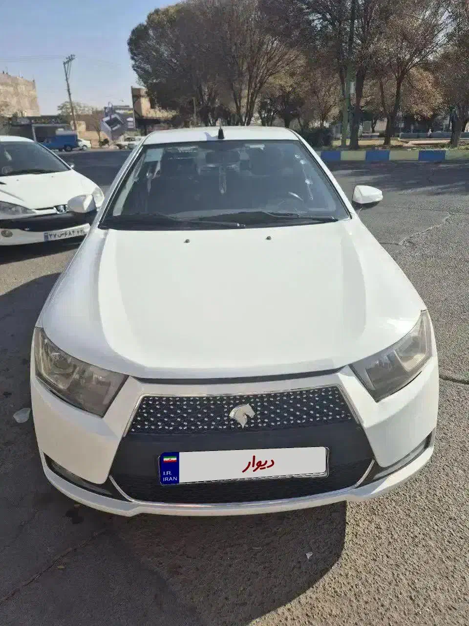 فروش خودرو دنا پلاس مدل ۹۸ کارکرد ۱۴۳۰۰۰ کیلومتر|خودرو سواری و وانت|تهران, قیام|دیوار