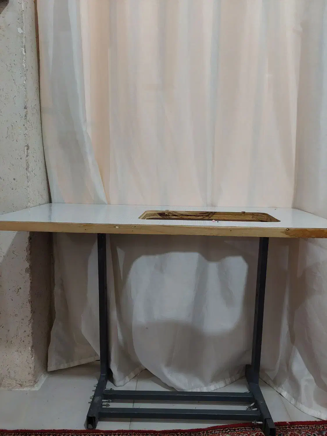 میز  چرخ خیاطی|لوازم خیاطی و بافتنی|اصفهان, شاهد|دیوار