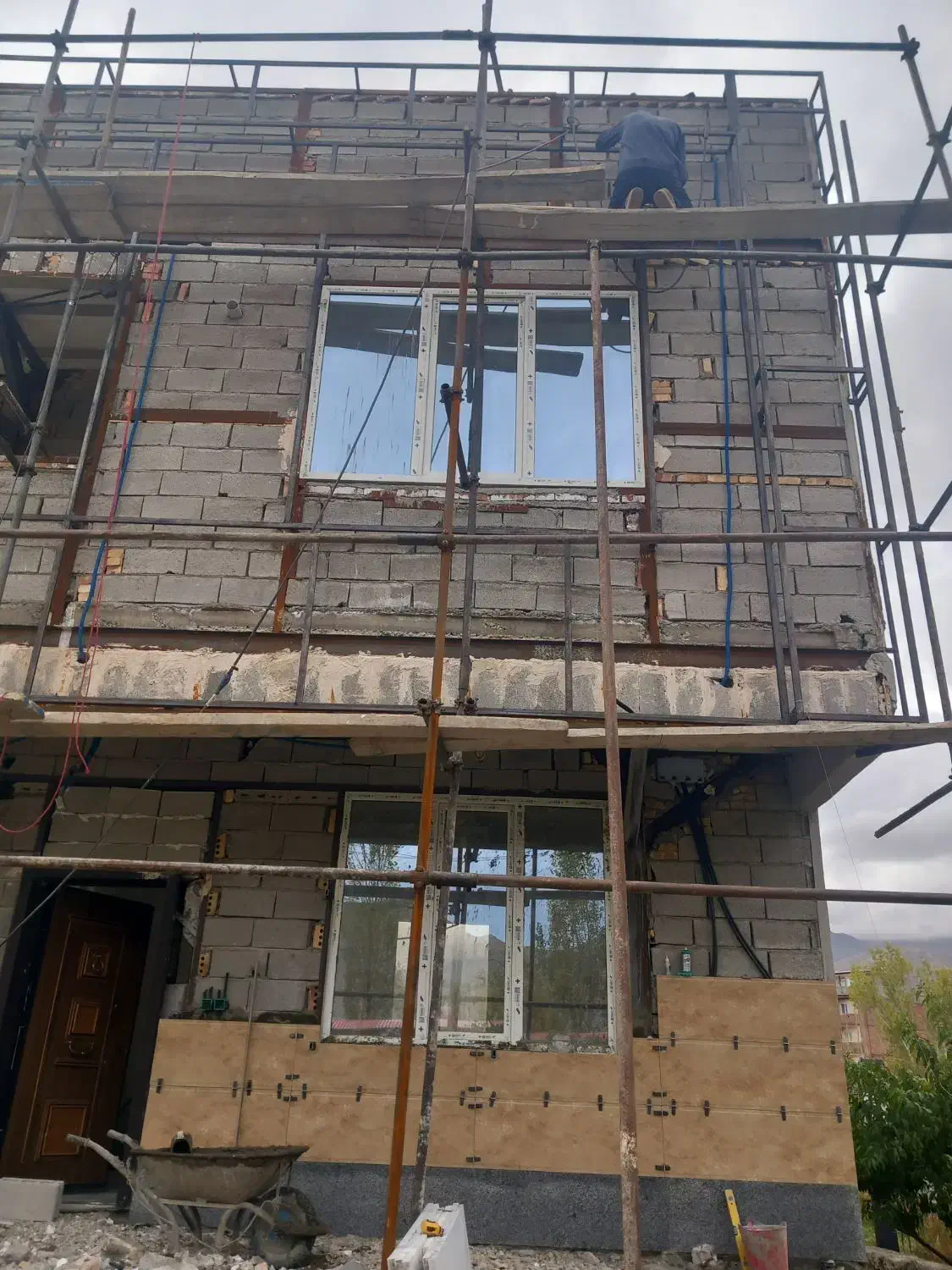 جوشکاری|خدمات پیشه و مهارت|خوی, |دیوار