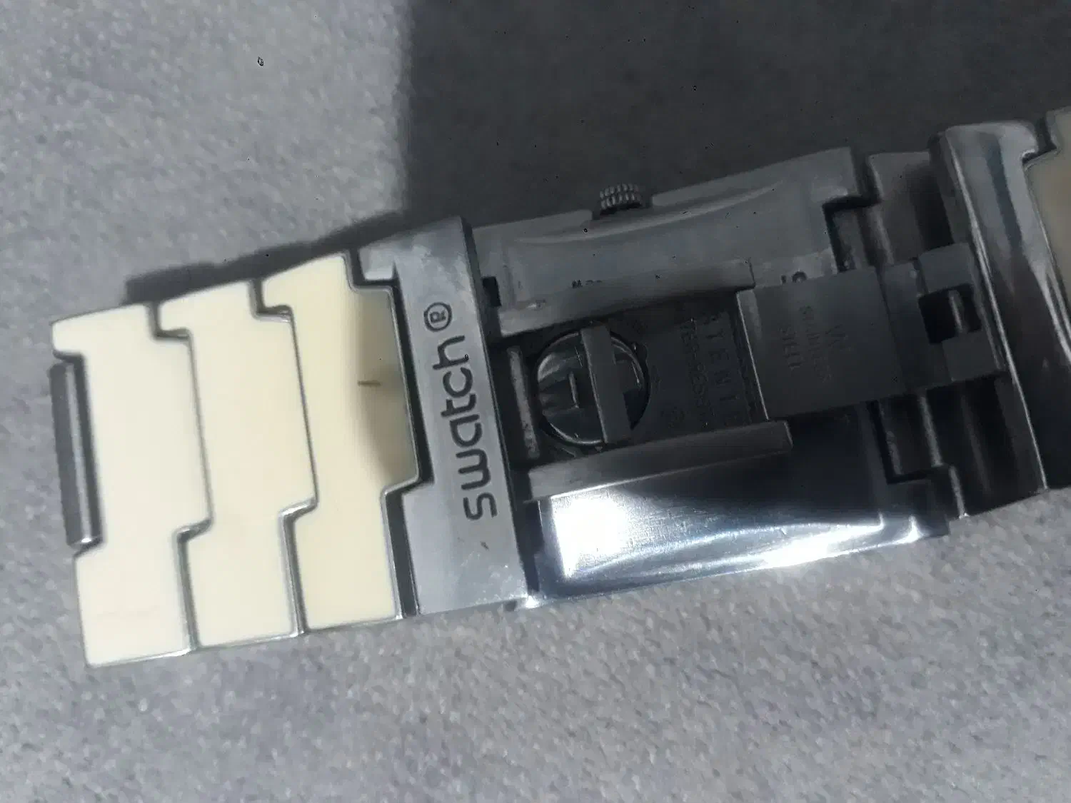 ساعت مچی|ساعت|قوچان, |دیوار