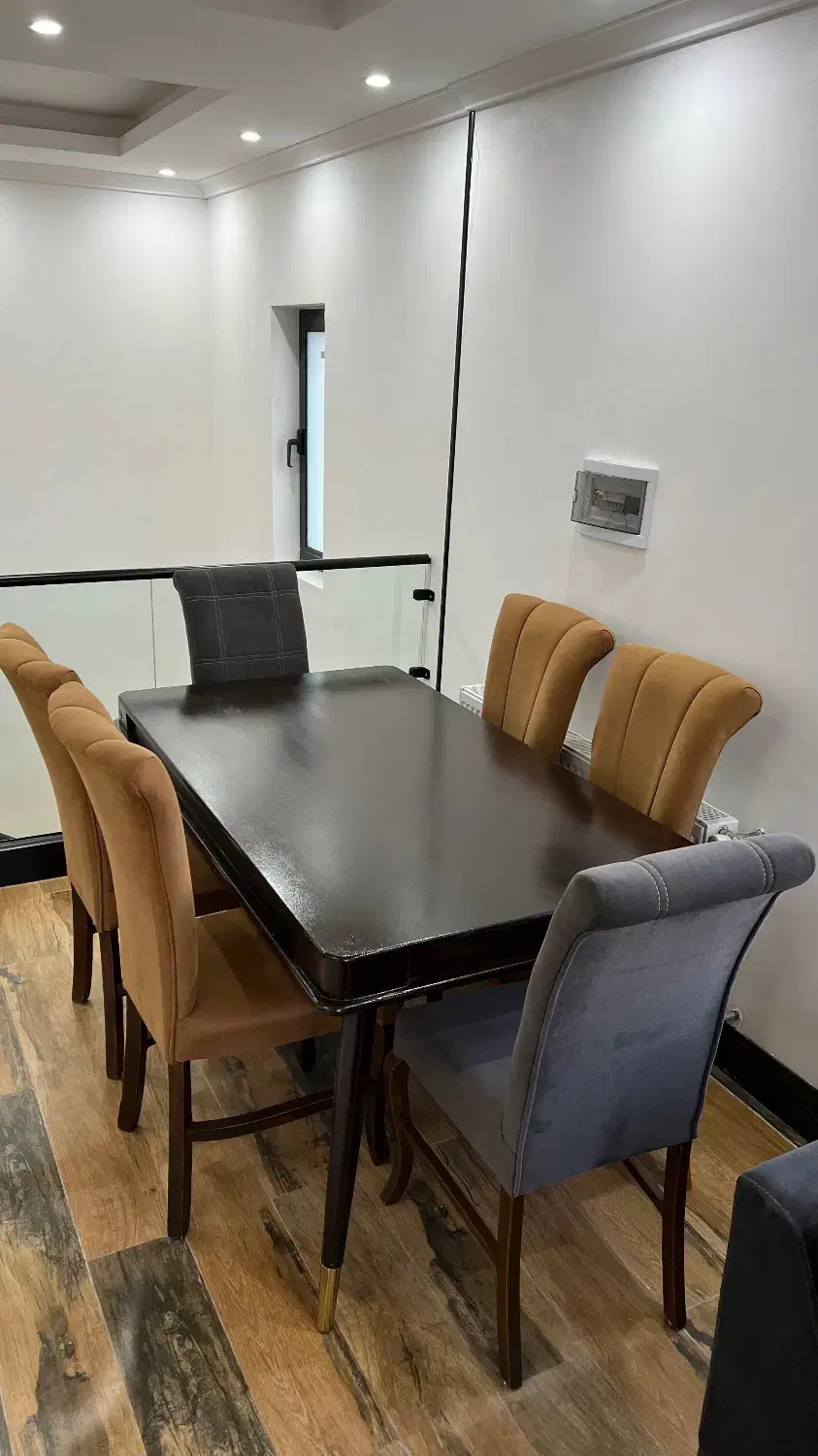 سرویس ناهار خوری ۶نفره|میز و صندلی غذاخوری|ساری, |دیوار