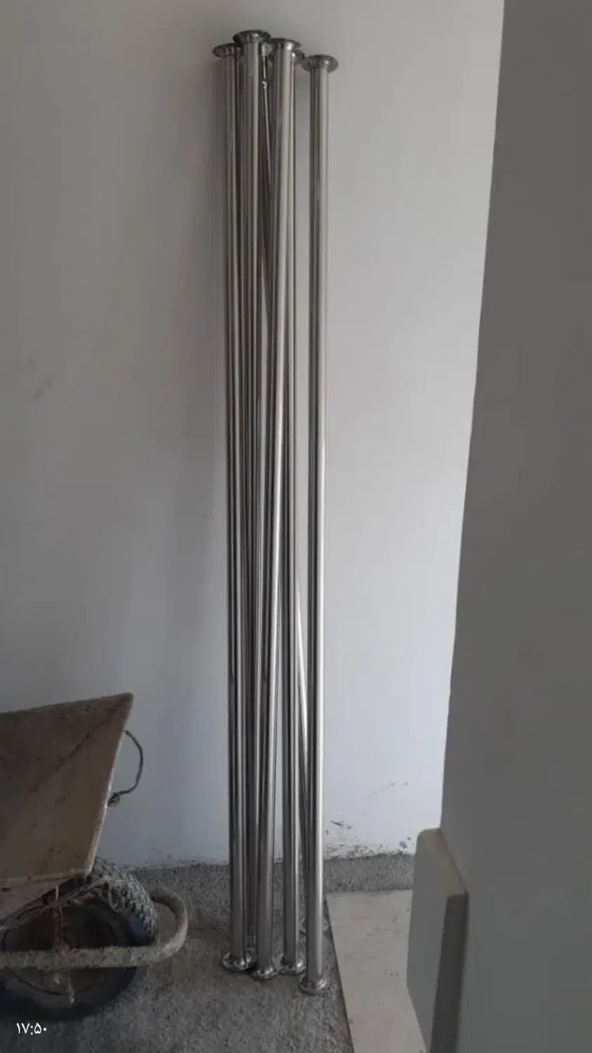 ۶عددلوله استیل|مصالح و تجهیزات ساختمان|رشت, معلم|دیوار