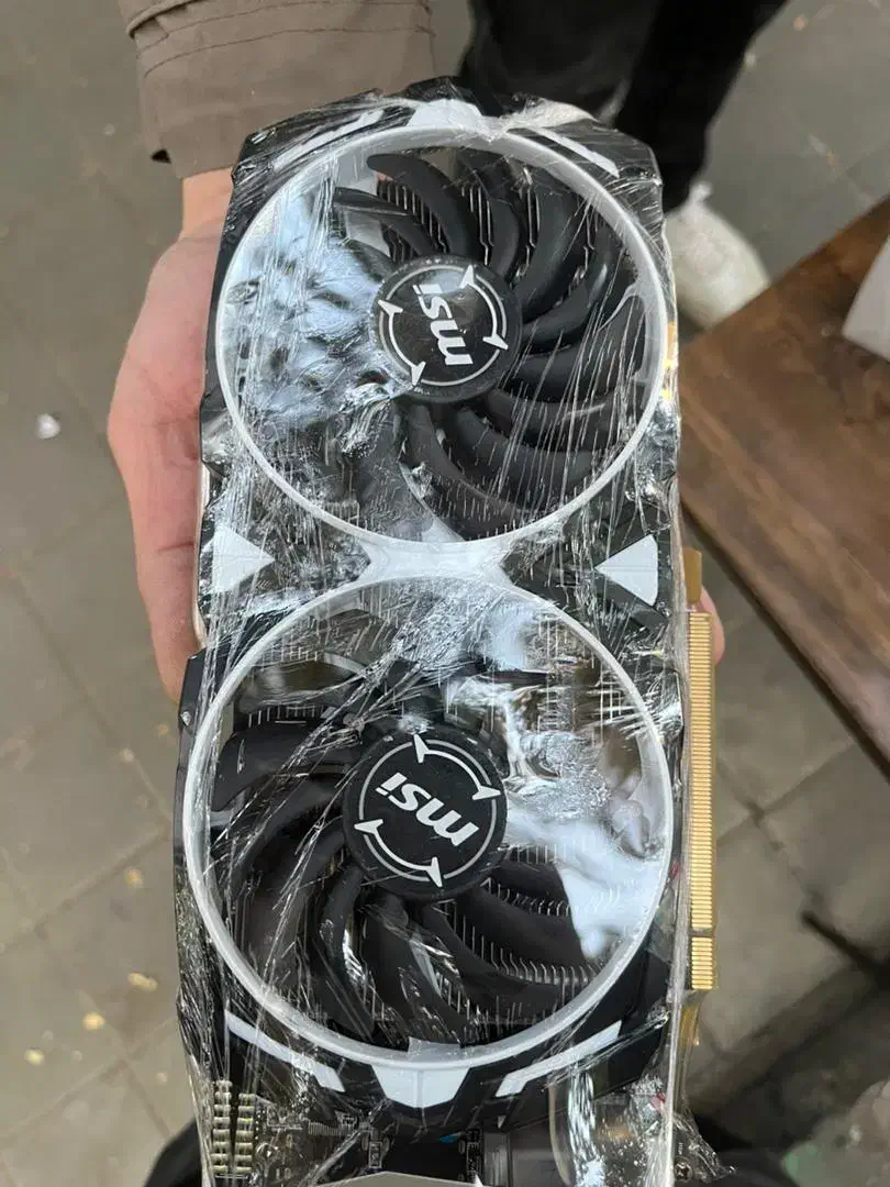 کارت گرافیک rx 580 msi armor  فول پورت|قطعات و لوازم جانبی رایانه|تهران, سلسبیل شمالی|دیوار