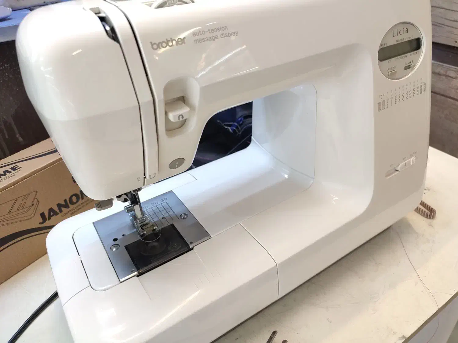 چرخ خیاطی مدل 1010|چرخ خیاطی و ریسندگی|تهران, امیریه|دیوار