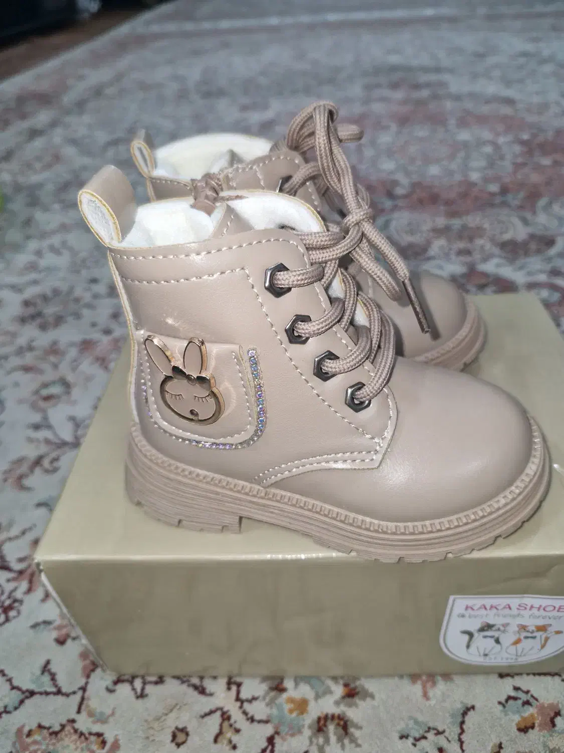 کفش بچگانه|کفش و لباس بچه|املش, |دیوار