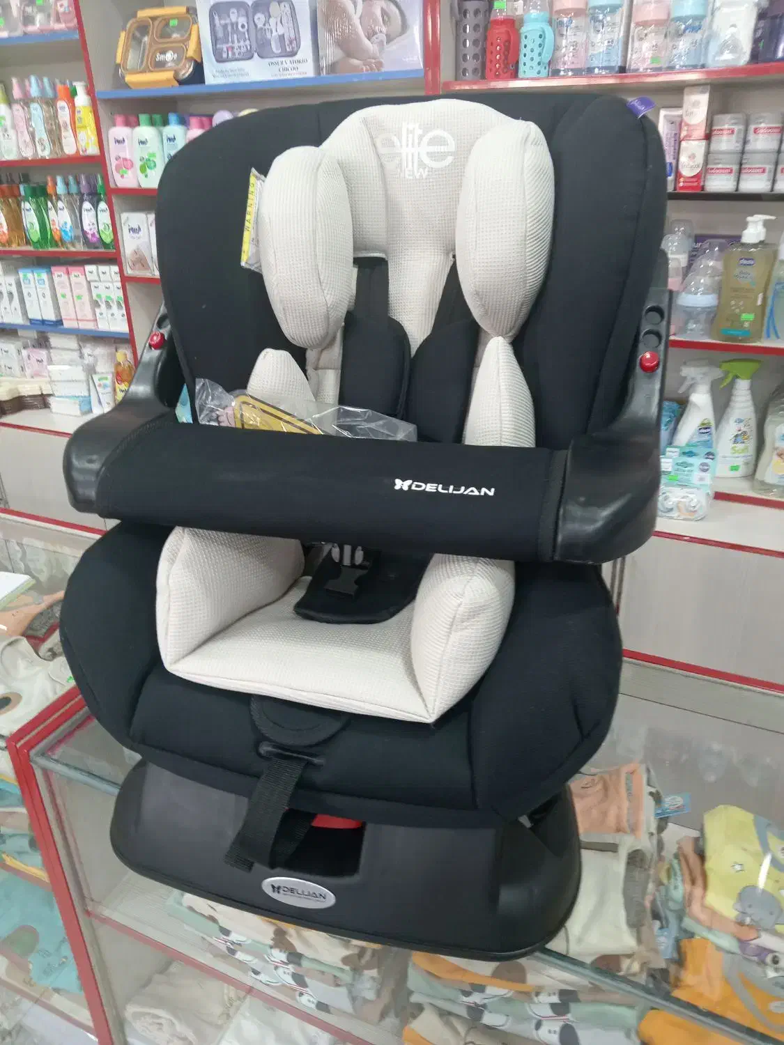 صندلی ماشین کودک الیت نیو|تخت و صندلی بچه|شیراز, شهرک والفجر|دیوار