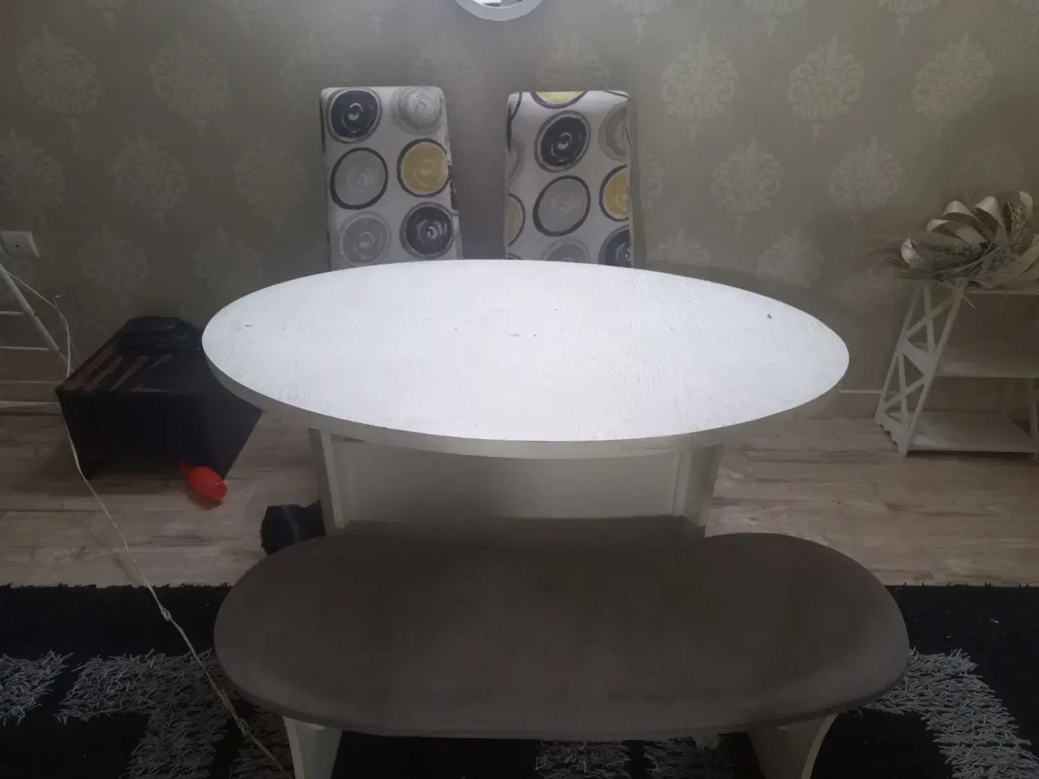 میز و دو عدد صندلی گلدار سالم|میز و صندلی غذاخوری|لواسان, |دیوار