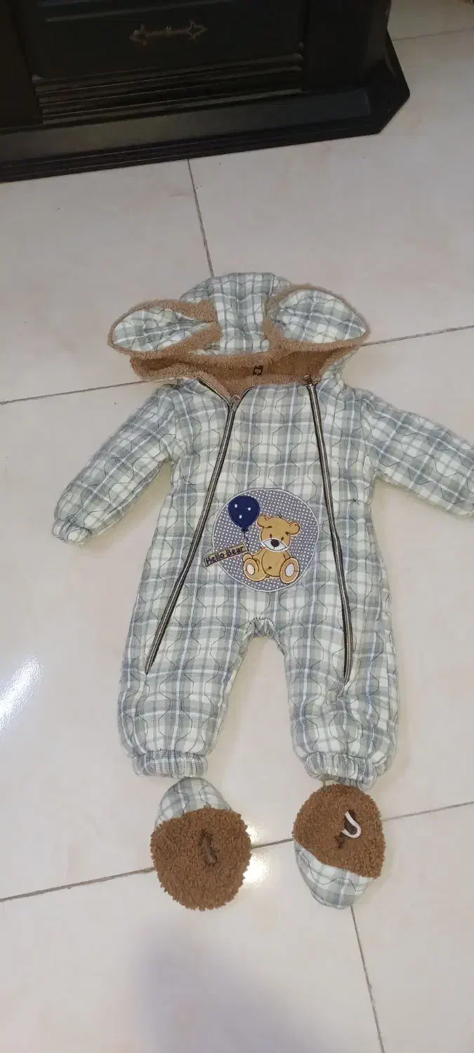 کاپشن سرهمی|کفش و لباس بچه|ری, علایین|دیوار