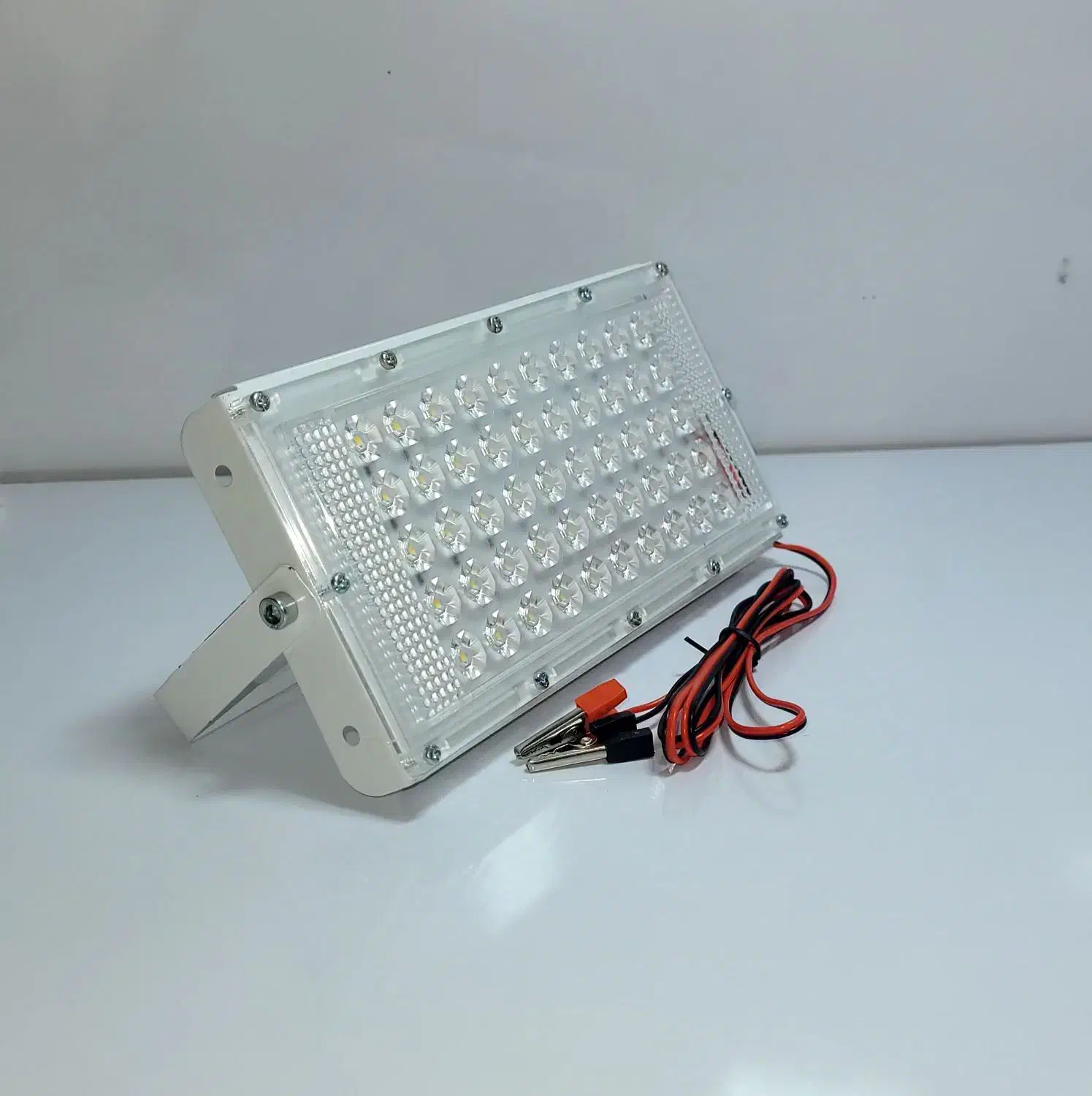 پرژکتور|لامپ و چراغ|شهریار, شهرک شاهد|دیوار