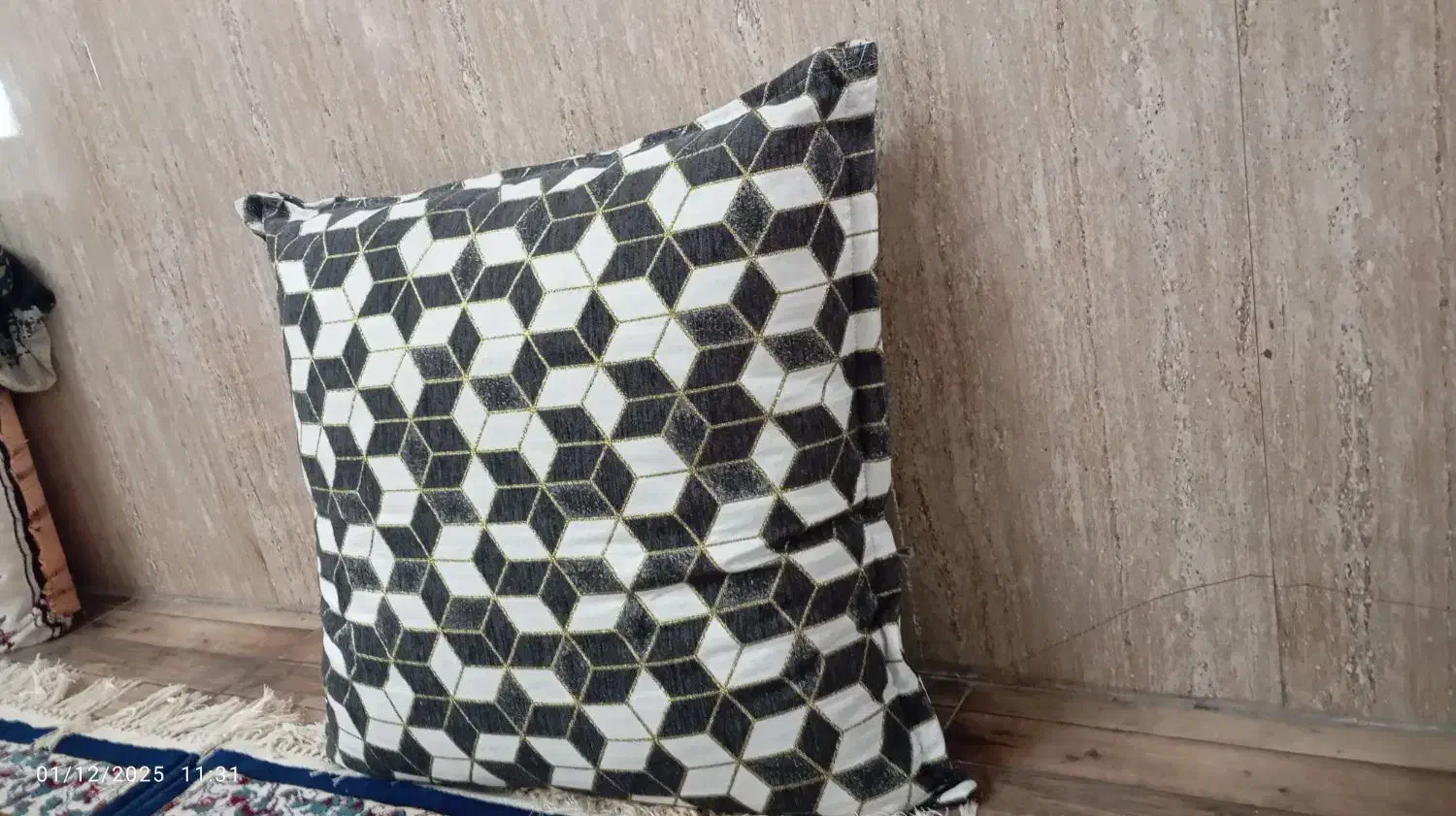 ۶عدد رو پوش پشتی|رختخواب، بالش، پتو|تربت جام, معدآباد|دیوار