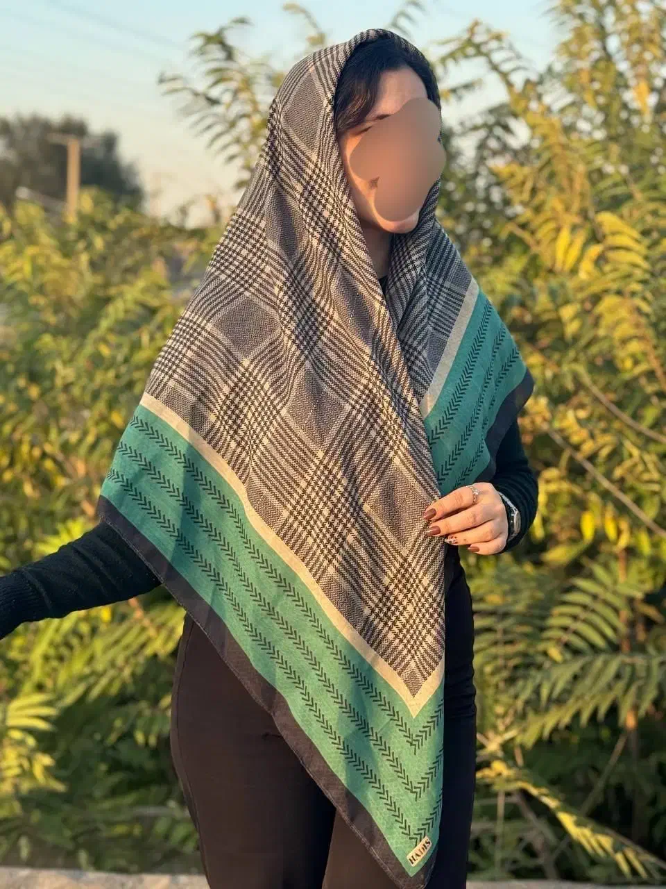 فروش انواع شال و روسری|لباس|خرمآباد, |دیوار