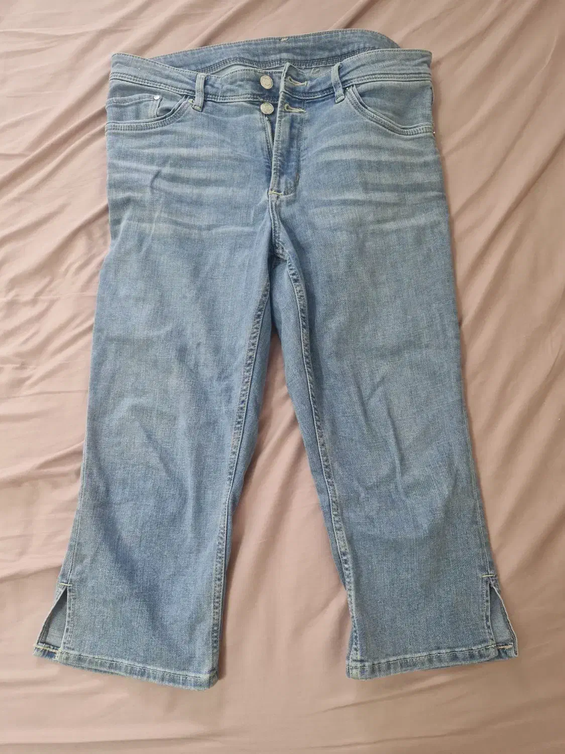 شلوار جین و روسری|لباس|کرج, باغستان|دیوار