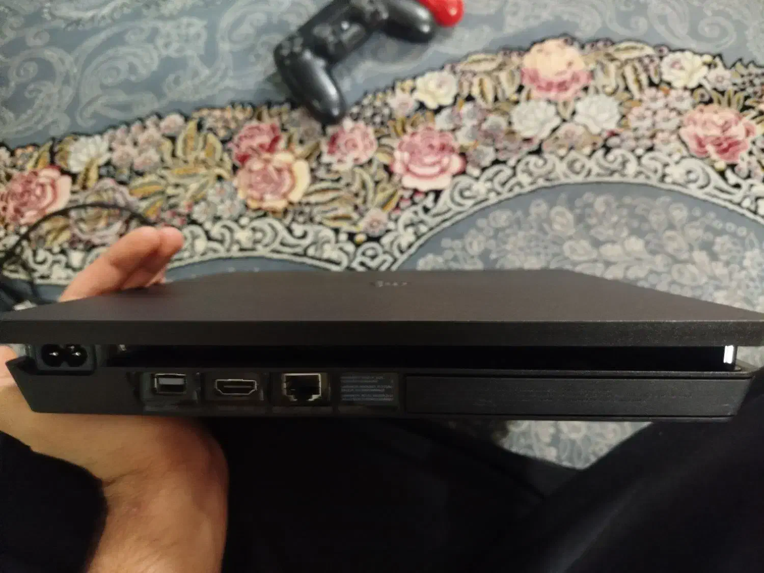 پلی‌ استیشن 4 اسلیم (PS4)|کنسول، بازی ویدئویی و آنلاین|همدان, |دیوار