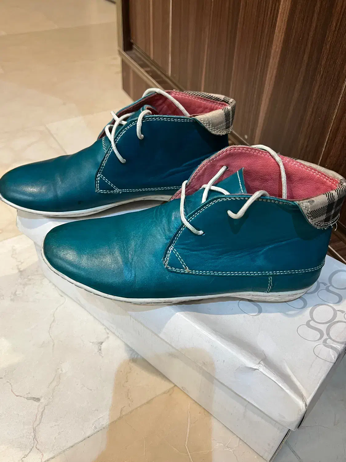 نیم بوت چرم نو|کیف، کفش، کمربند|تهران, خواجه نصیر طوسی|دیوار