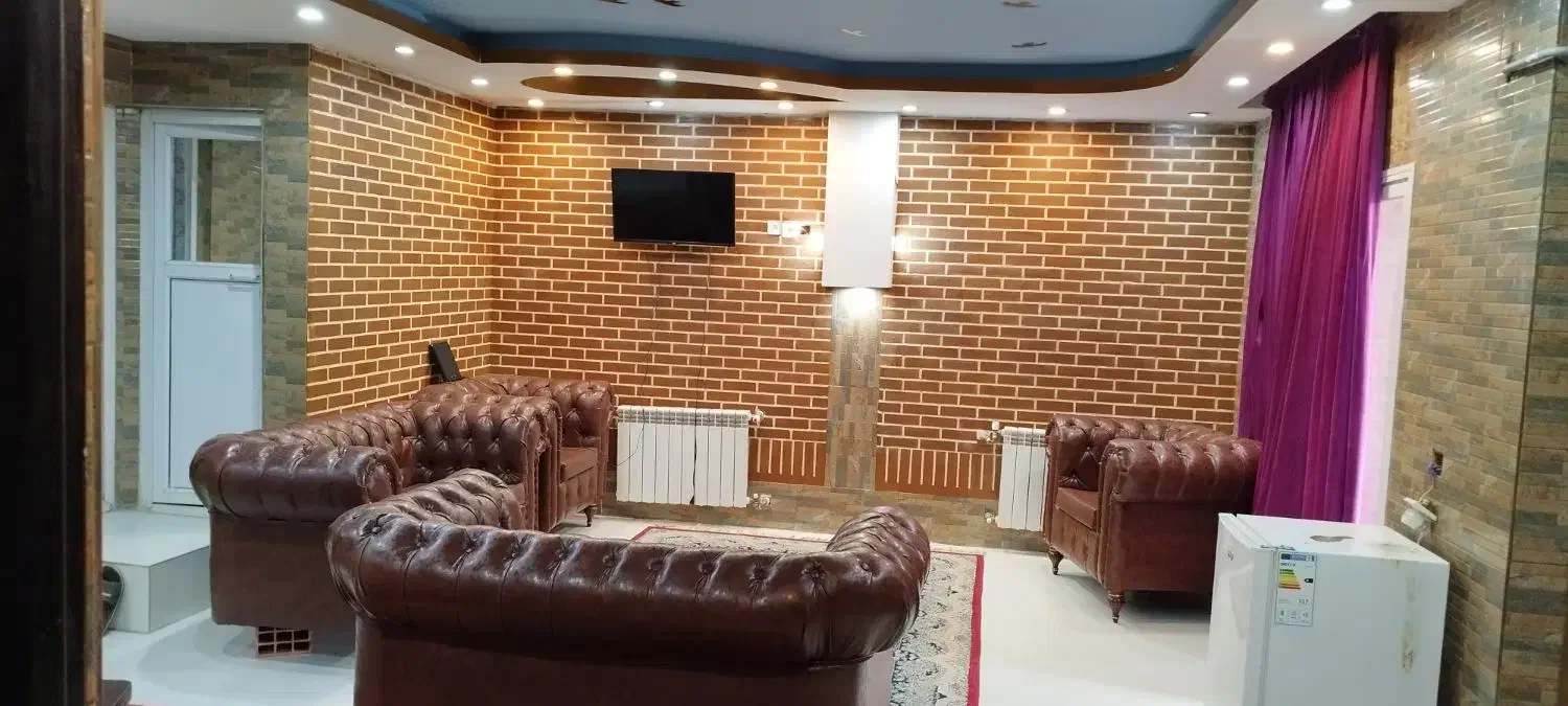 زوج برای نظافت و سرایداری هتل در آبگرم لاریجان|استخدام سرایداری و نظافت|رینه, |دیوار