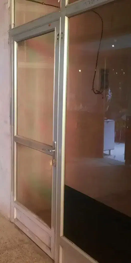 اجاره یک واحد تجاری ( پاساژ رفیع )|اجارهٔ مغازه و غرفه|بیجار, |دیوار