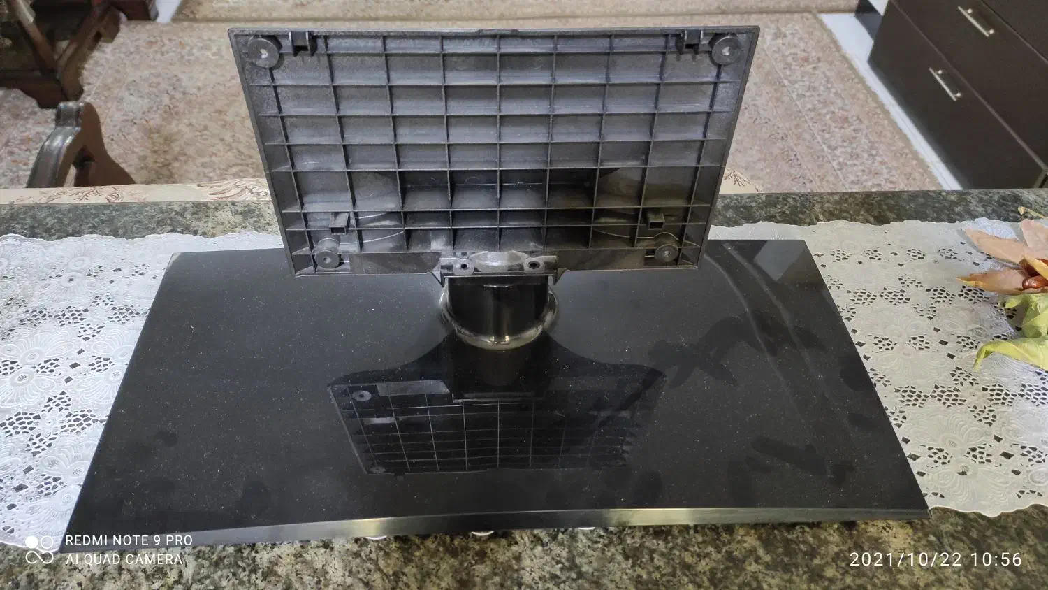 پایه تلویزیون  LG|تلویزیون و پروژکتور|شهریار, شهرک وائین|دیوار