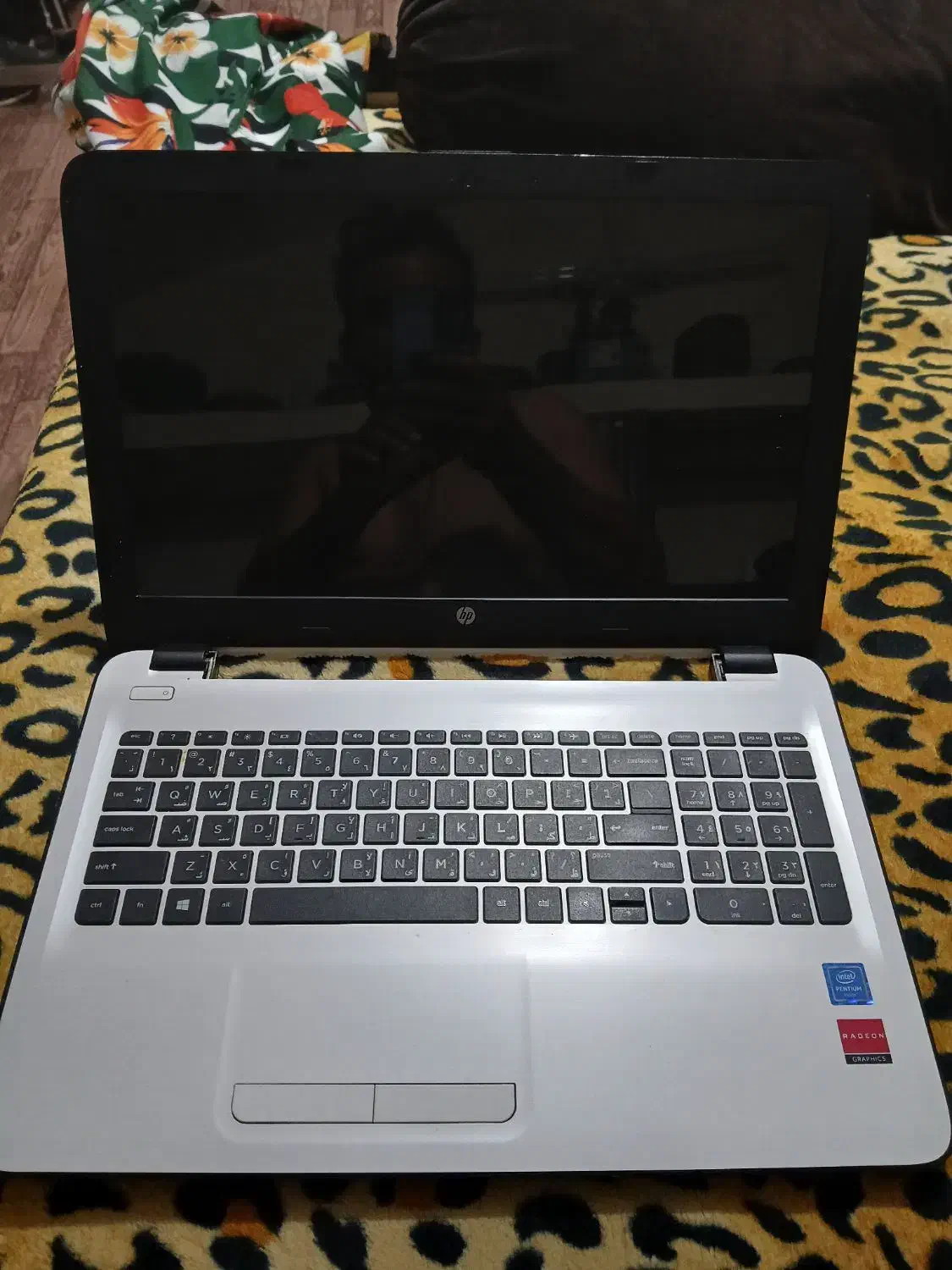 لب تاب|رایانه همراه|آران و بیدگل, |دیوار