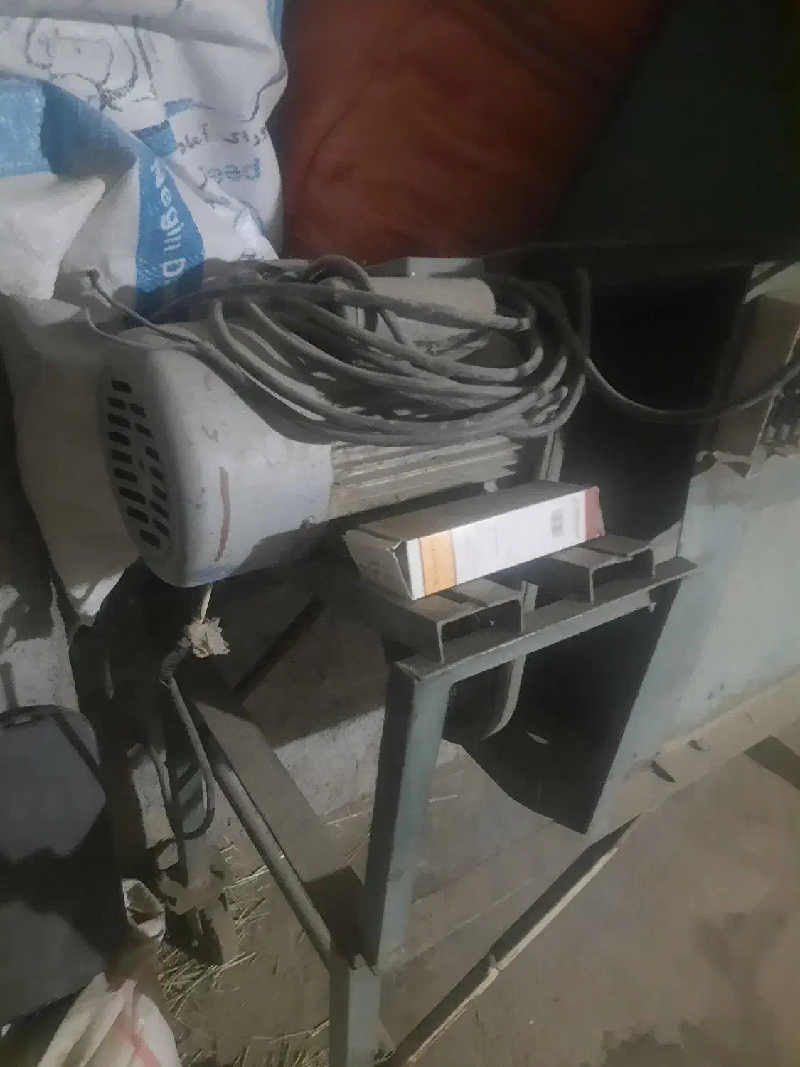 دستگاه آسیاب کن یونجه نان خشک پرس چغندر|ماشین‌آلات صنعتی|اسفراین, |دیوار