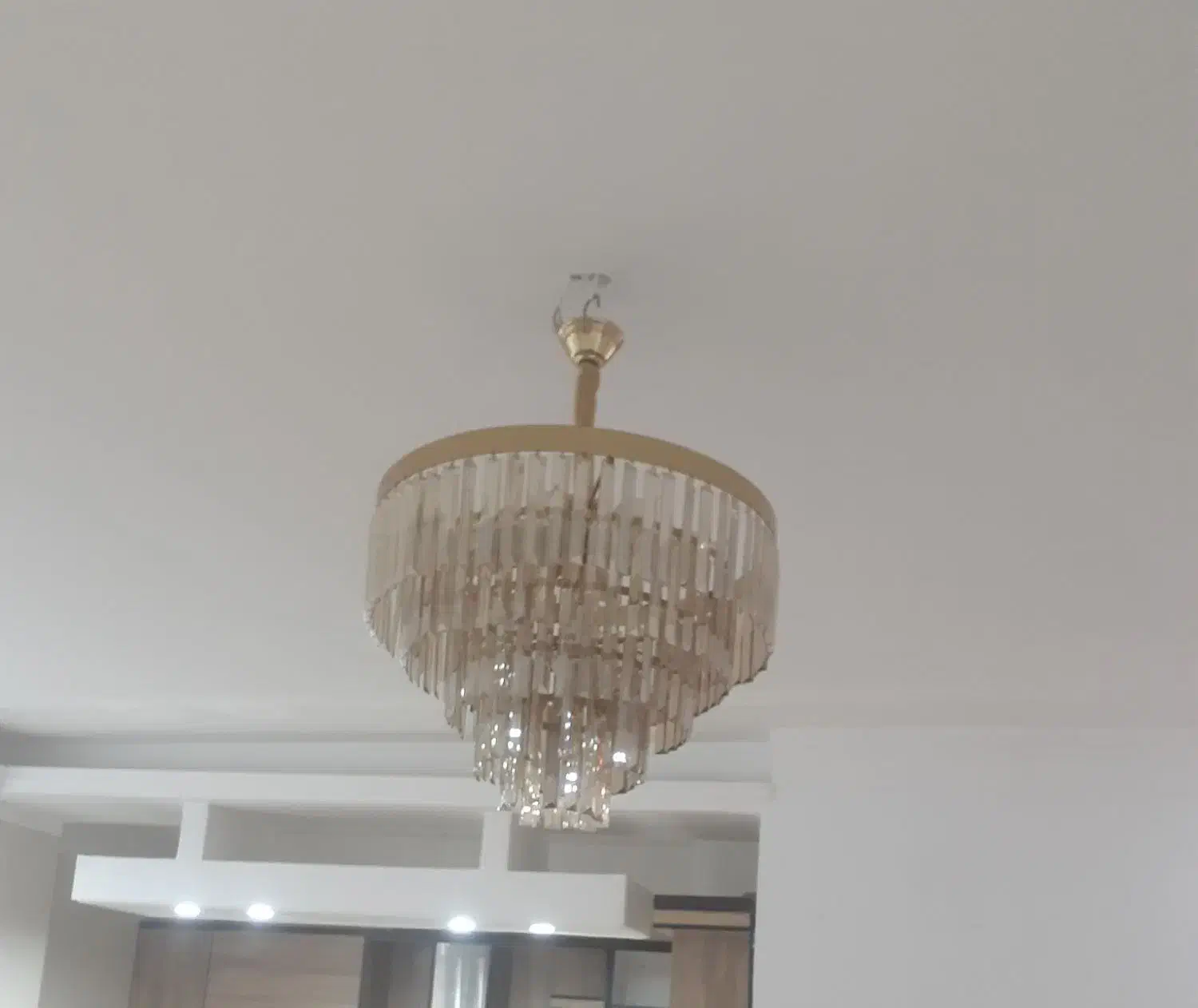 لوستر کاملا سالم|لوستر و چراغ آویز|تنکمان, |دیوار