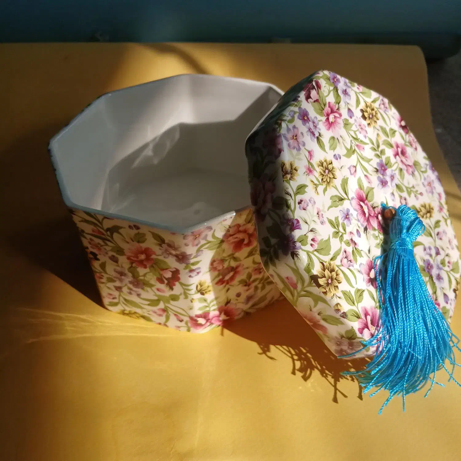 شکلات خوری سرامیکی|ظروف سرو و پذیرایی|دهاقان, |دیوار