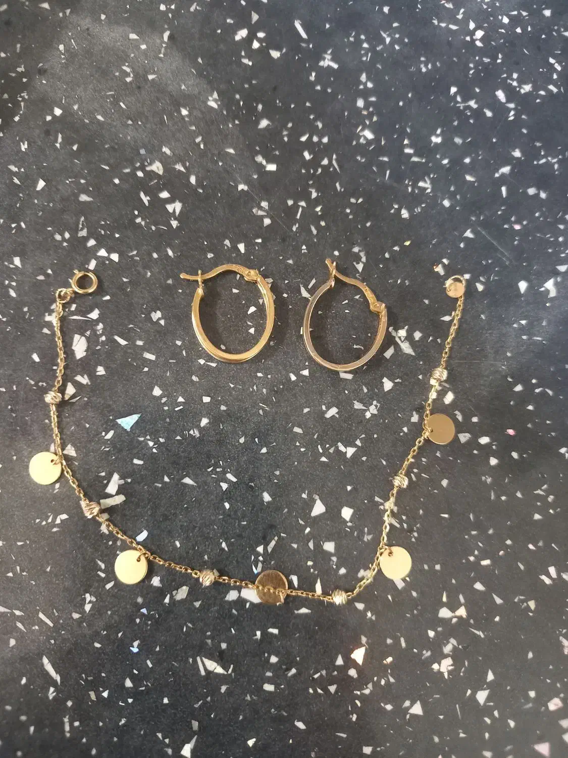 دستبندوگوشواره طلا|جواهرات|بومهن, |دیوار