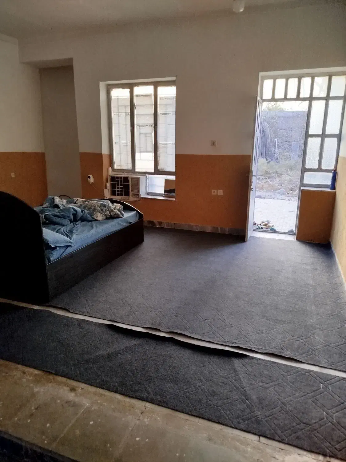 واحد مسکونی رهجرد حال وپزیرایی اجاره داده می شود|اجارهٔ خانه و ویلا|جیرفت, |دیوار